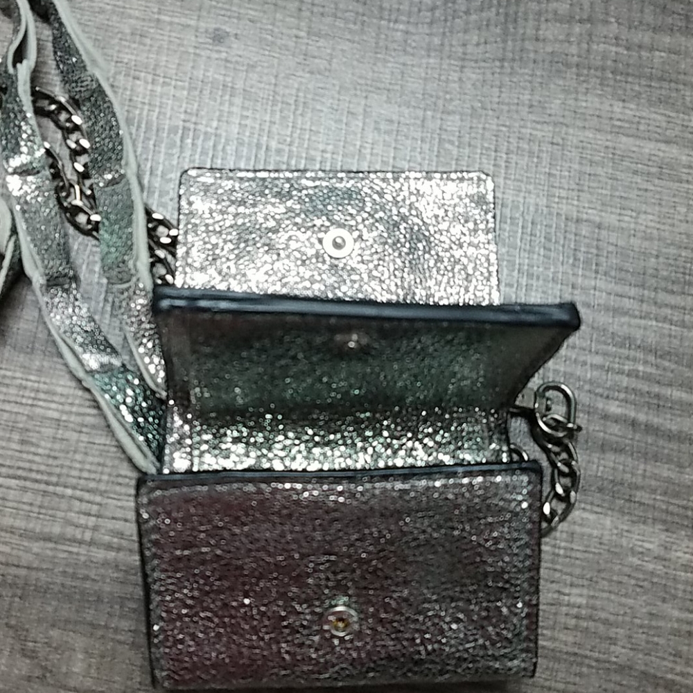 Free People Wallet - Picture 9 of 11